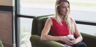 Kaffee hilft beim Flirten