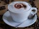 Kaffeesatz lesen ist out – der Milchschaum verrät das wahre Ich