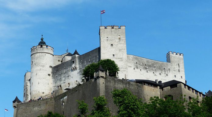 Die Kaiserin und der Kaffeefleck