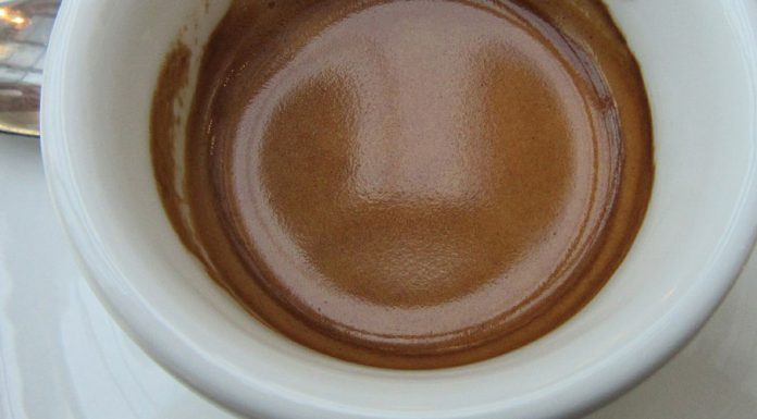 Woher kommt der Name „Espresso“?